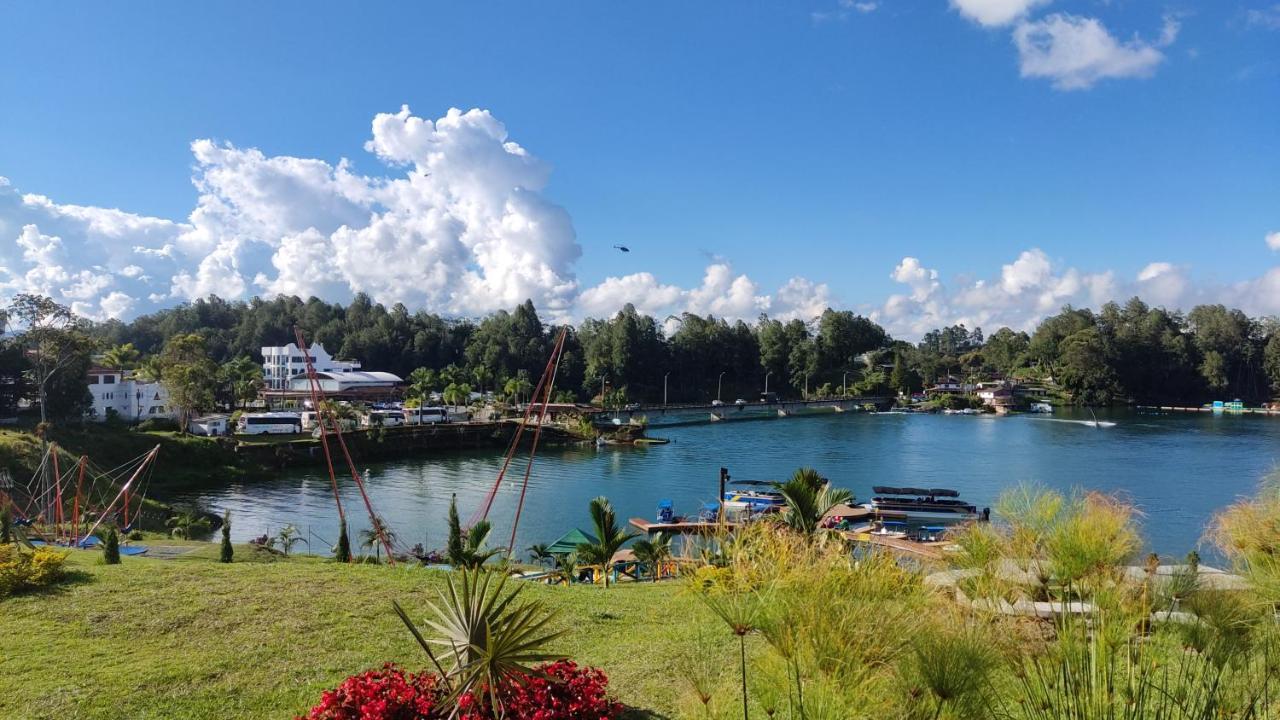Hotel Aguas Abiertas Guatapé Exteriér fotografie