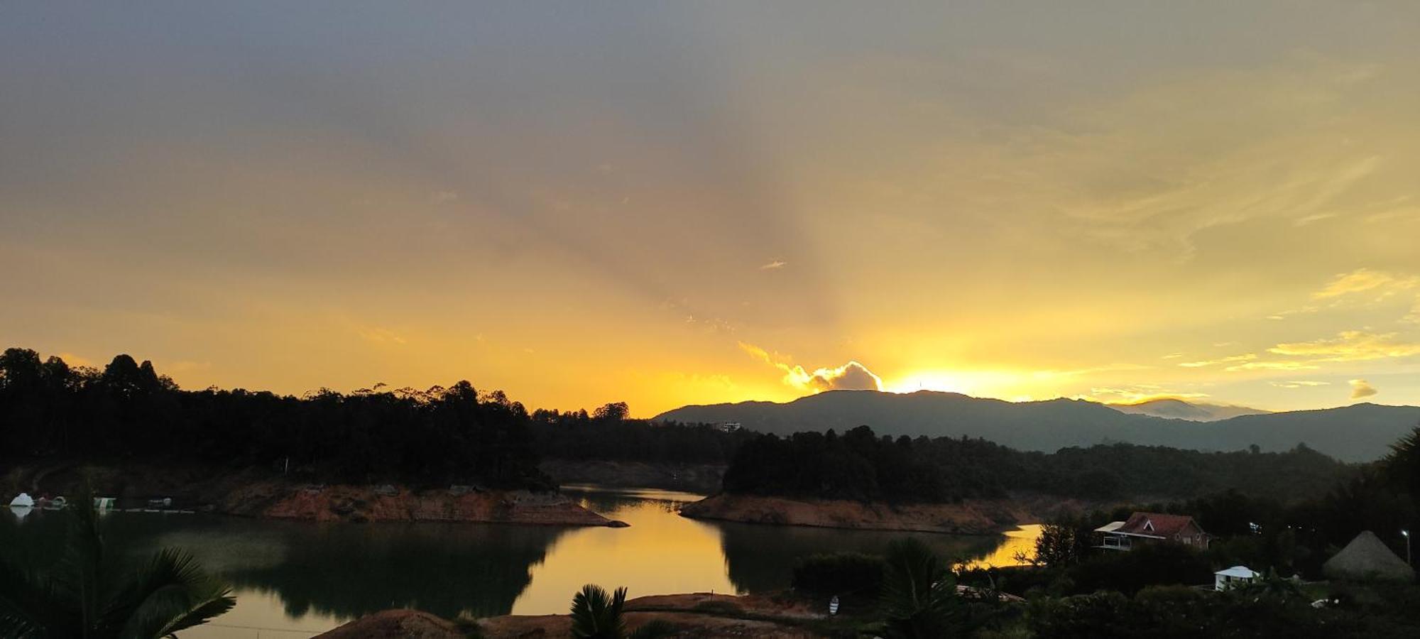 Hotel Aguas Abiertas Guatapé Exteriér fotografie